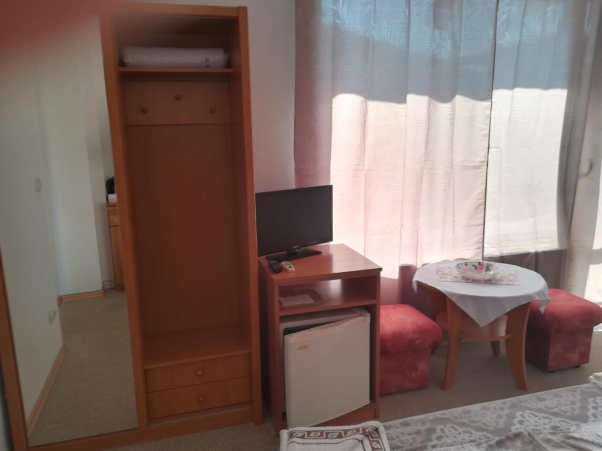 Guest House Stenli Primorsko Bagian luar foto