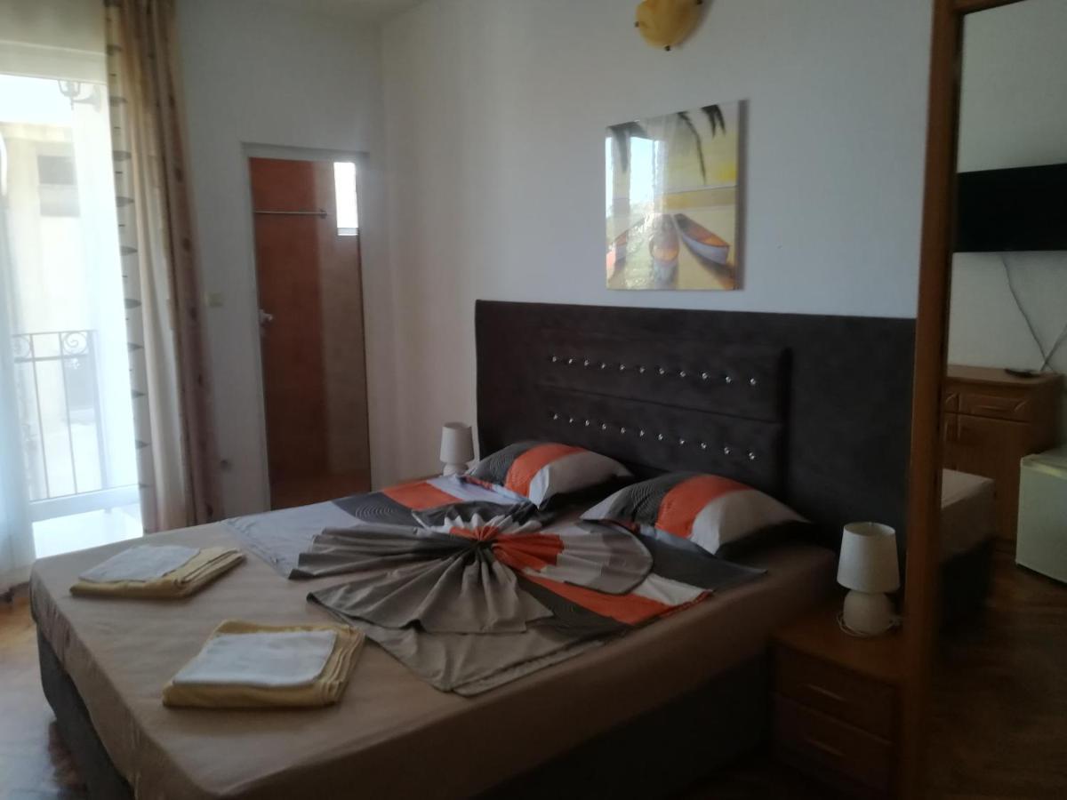 Guest House Stenli Primorsko Bagian luar foto