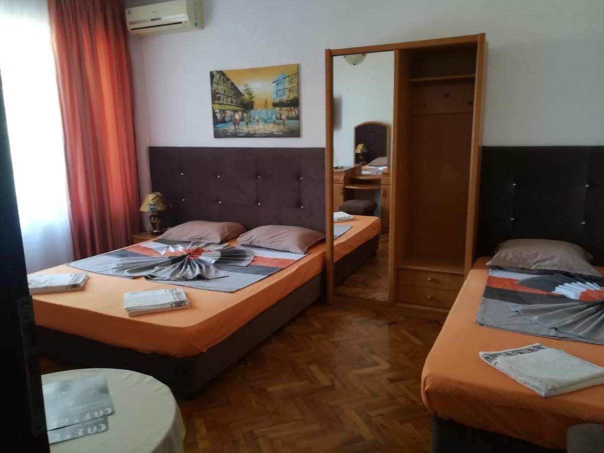 Guest House Stenli Primorsko Bagian luar foto