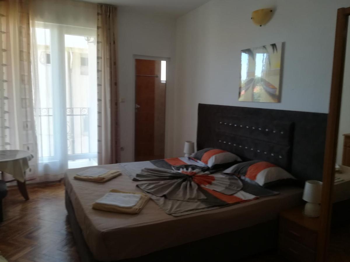 Guest House Stenli Primorsko Bagian luar foto