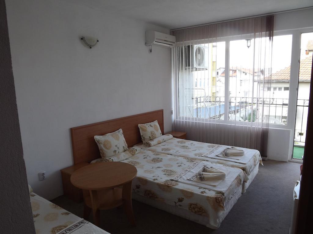 Guest House Stenli Primorsko Ruang foto