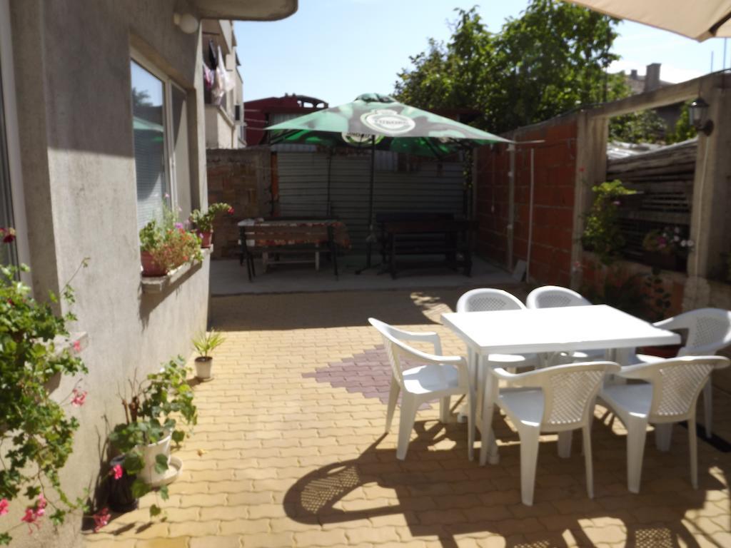 Guest House Stenli Primorsko Bagian luar foto