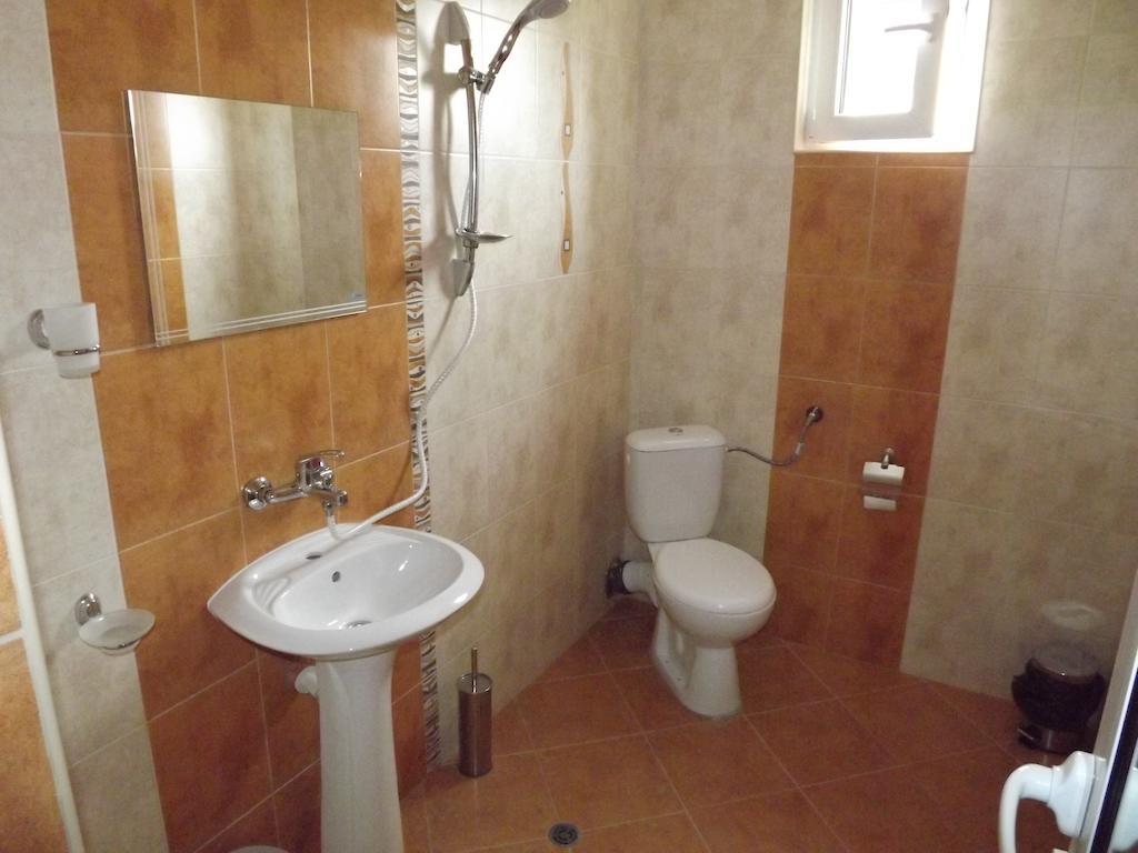 Guest House Stenli Primorsko Bagian luar foto
