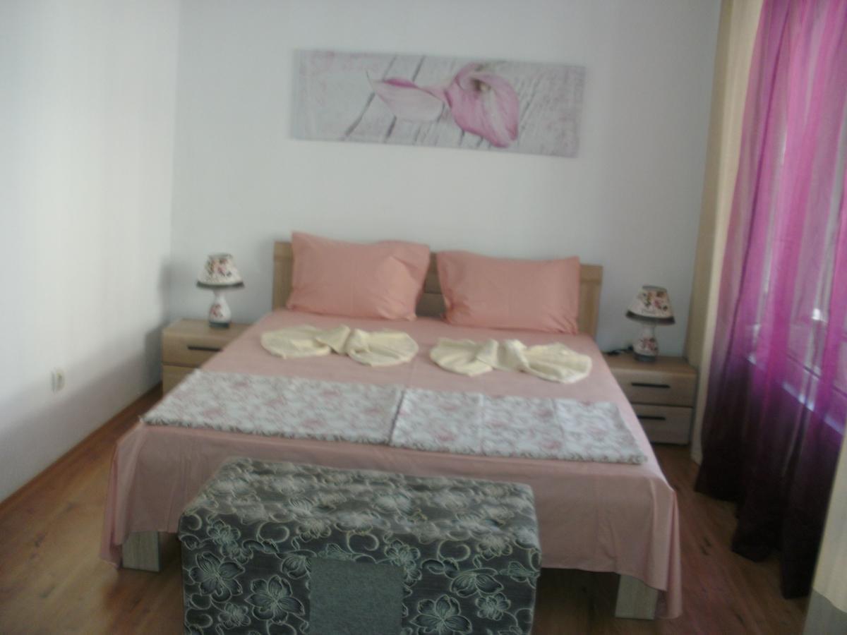 Guest House Stenli Primorsko Bagian luar foto