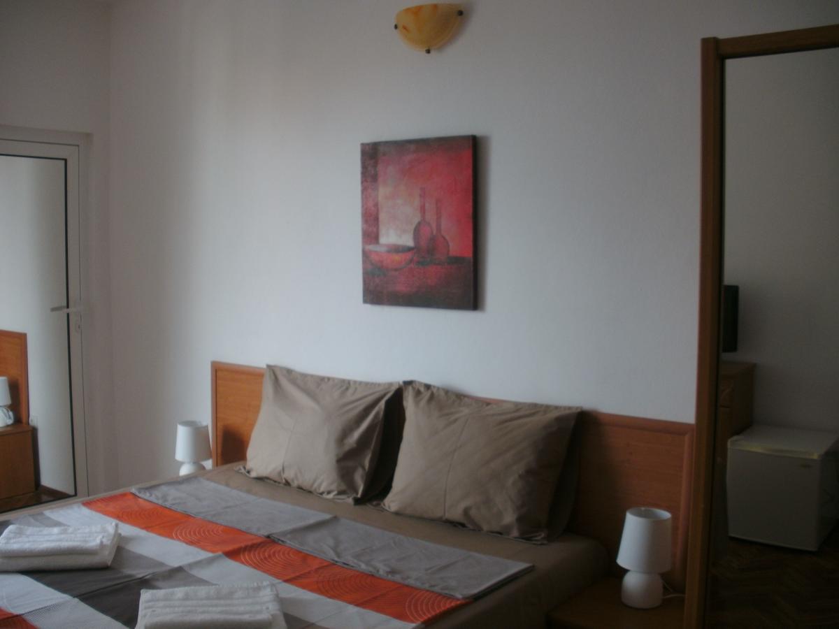 Guest House Stenli Primorsko Bagian luar foto