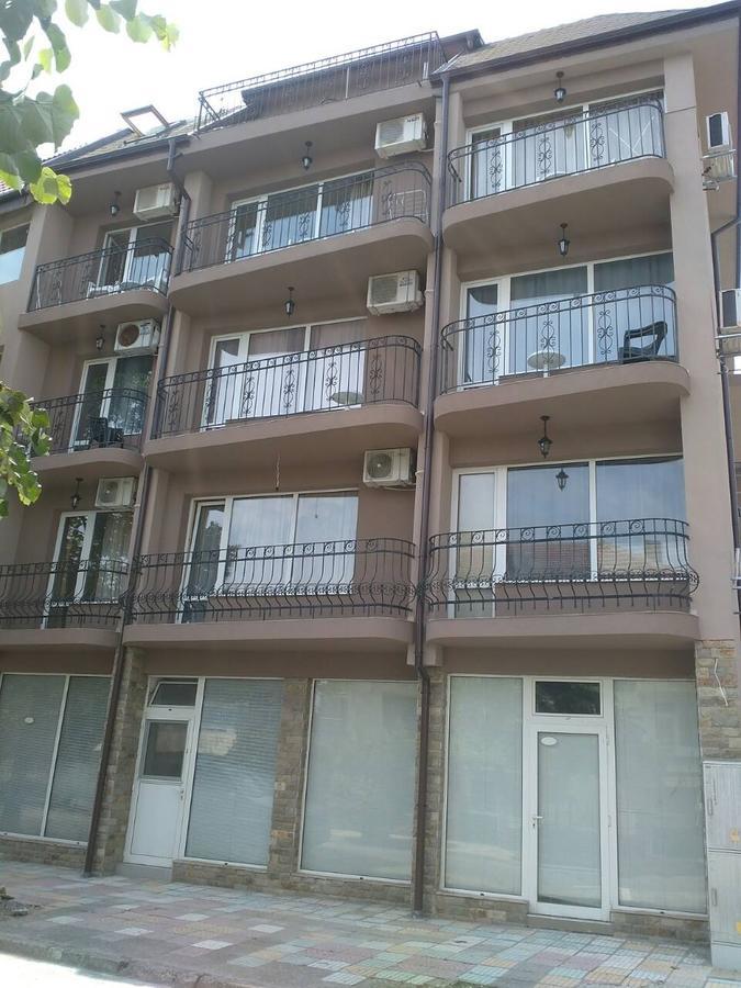 Guest House Stenli Primorsko Bagian luar foto