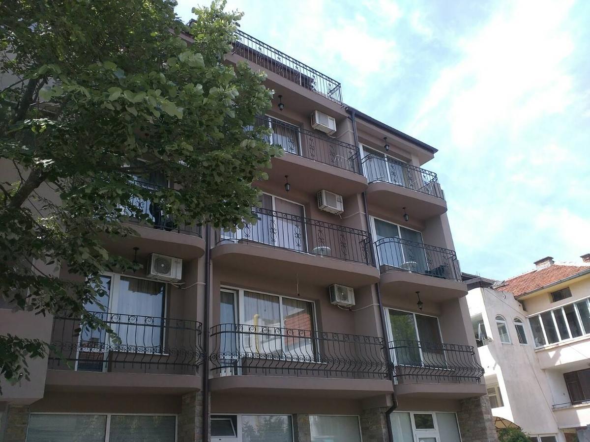 Guest House Stenli Primorsko Bagian luar foto